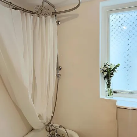 3-bedroom Bohemian